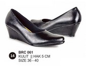 Sepatu Casual Kulit Wanita BRC 061