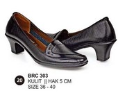 Sepatu Casual Kulit Wanita BRC 303