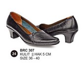Sepatu Casual Kulit Wanita BRC 307