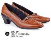 Sepatu Casual Kulit Wanita BRC 314