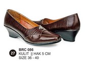 Sepatu Casual Kulit Wanita BRC 086