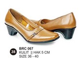 Sepatu Casual Kulit Wanita BRC 067