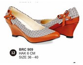 Sepatu Casual Wanita BRC 909
