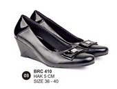 Sepatu Casual Wanita BRC 410