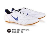 Sepatu Futsal BRC 052