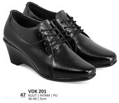 Sepatu Boots Wanita Everflow VDK 201