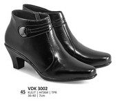 Sepatu Boots Wanita VDK 3002
