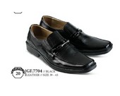 Sepatu Formal Pria GF 7704