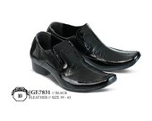 Sepatu Formal Pria GF 7831