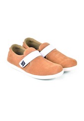 Sepatu Sneakers Pria Java Seven IDR 923