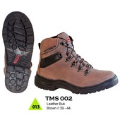Sepatu Boots Pria Trekking TMS 002