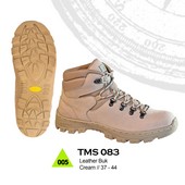 Sepatu Boots Pria Trekking TMS 083