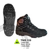 Sepatu Boots Pria Trekking TMS 119