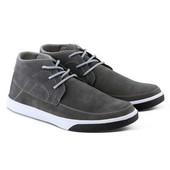 Sepatu Sneakers Suede Pria Varka V 067